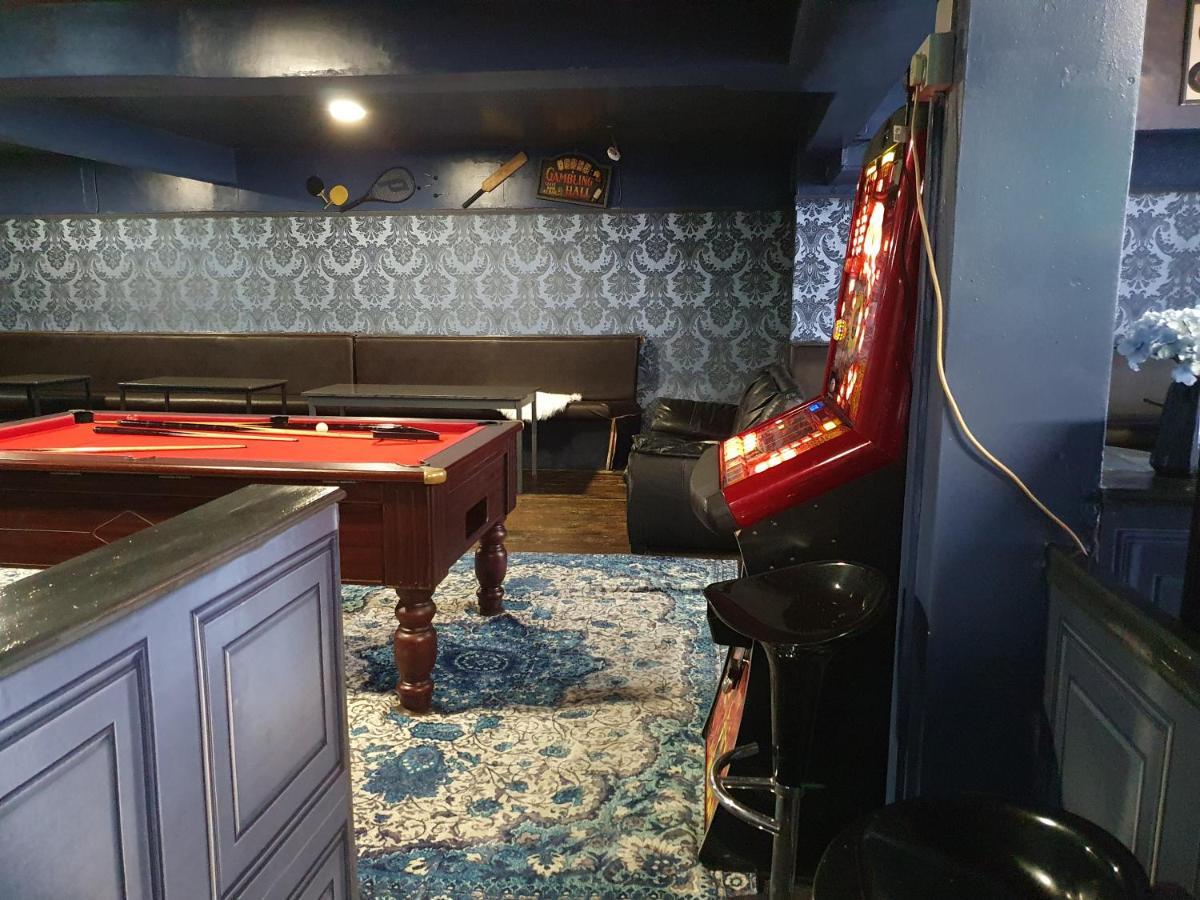 Balkan Hotel Blackpool Esterno foto