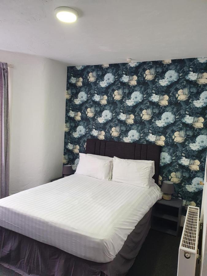 Balkan Hotel Blackpool Esterno foto